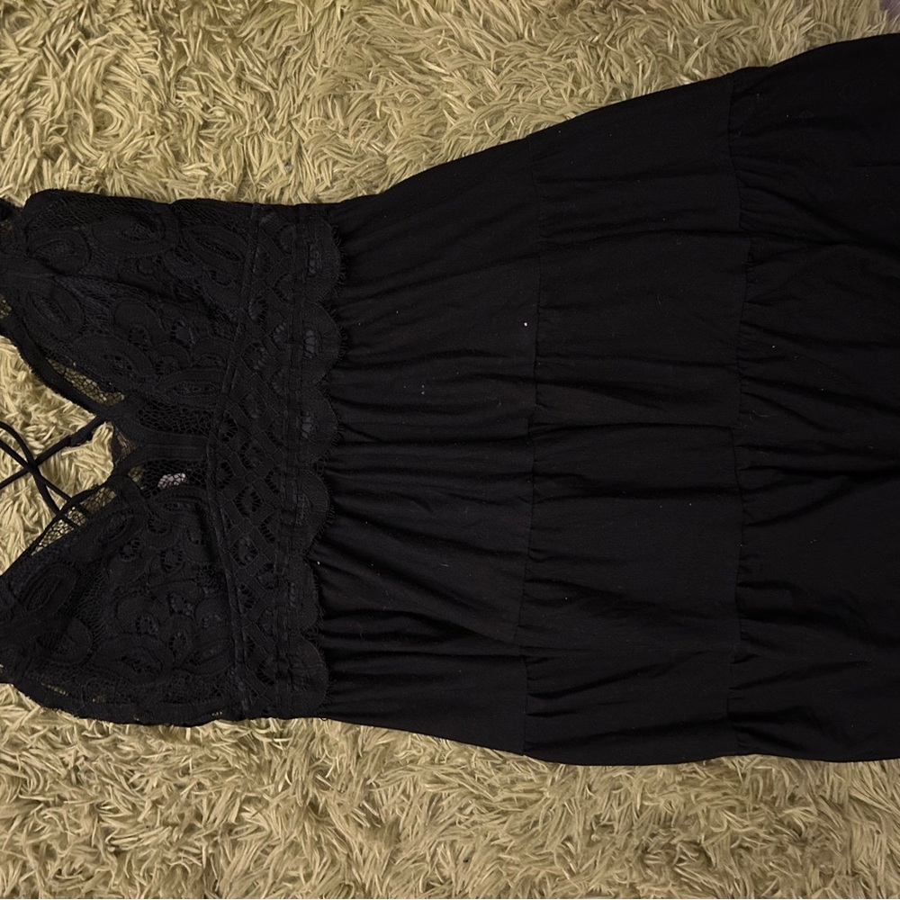 Zenana Outfitters Black Lace Midi Dress